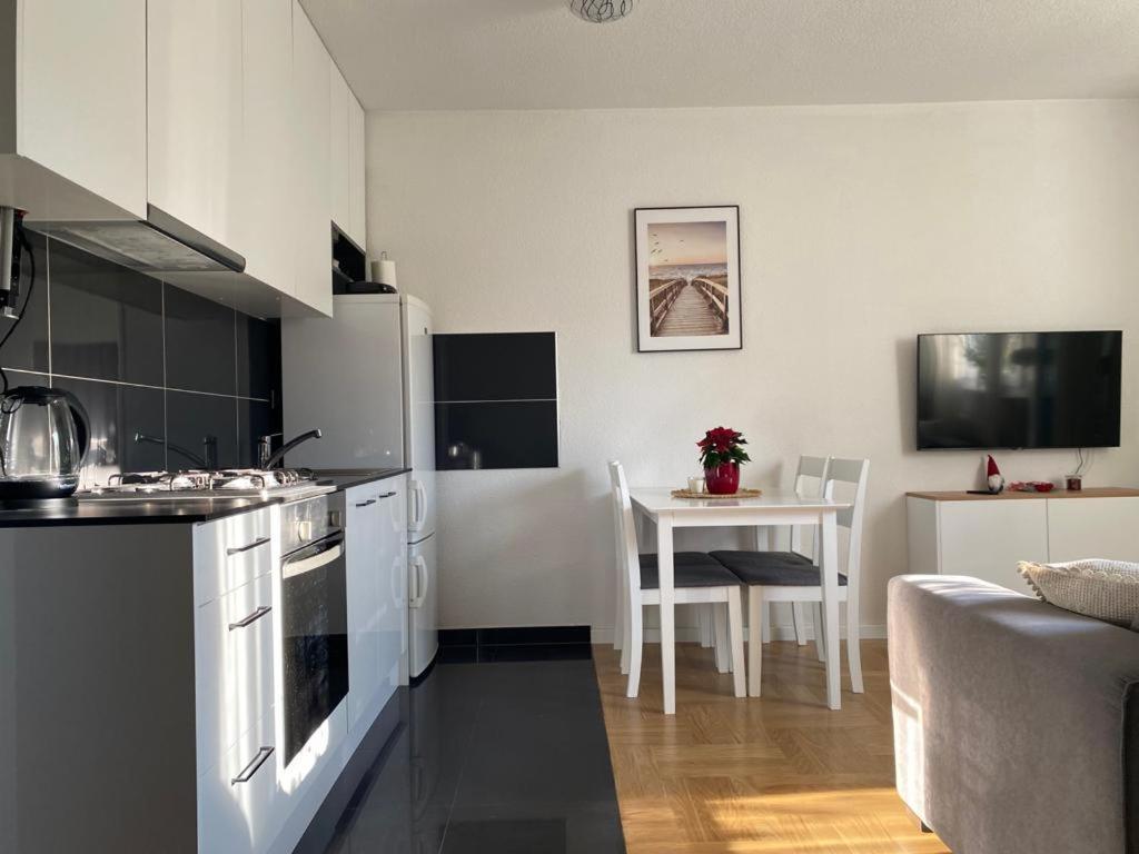Studio Apartman Ana Zagreb Luaran gambar